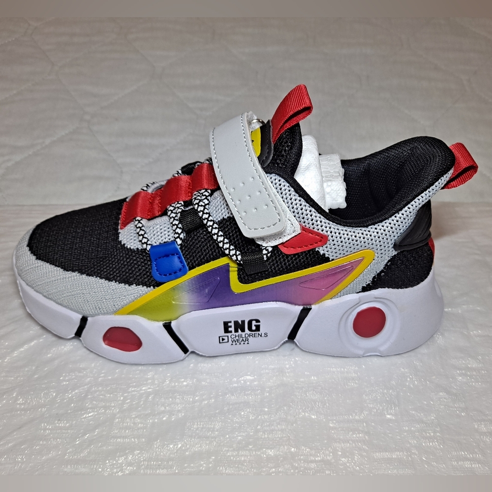 ENG Childrens Wear Sneakers Kid's US Size 2 * EU Size 33 Multi-Colored Like New